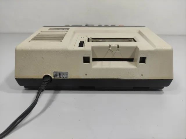 Funciona com Detalhes *Leia*Calculadora Antiga Dismac Fbr Branco (Usado) - Foto 6