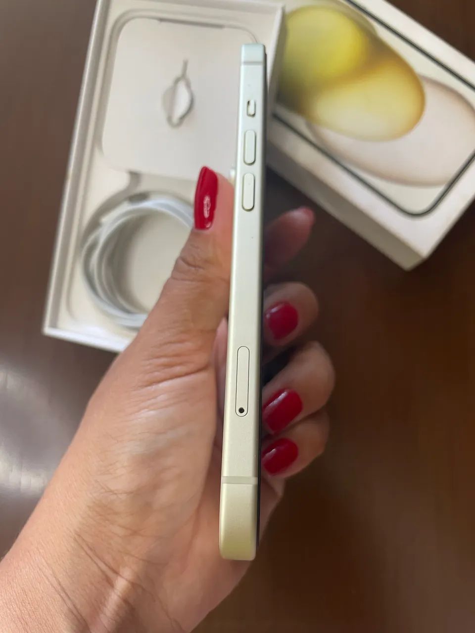 iPhone 15, 128g - Foto 4