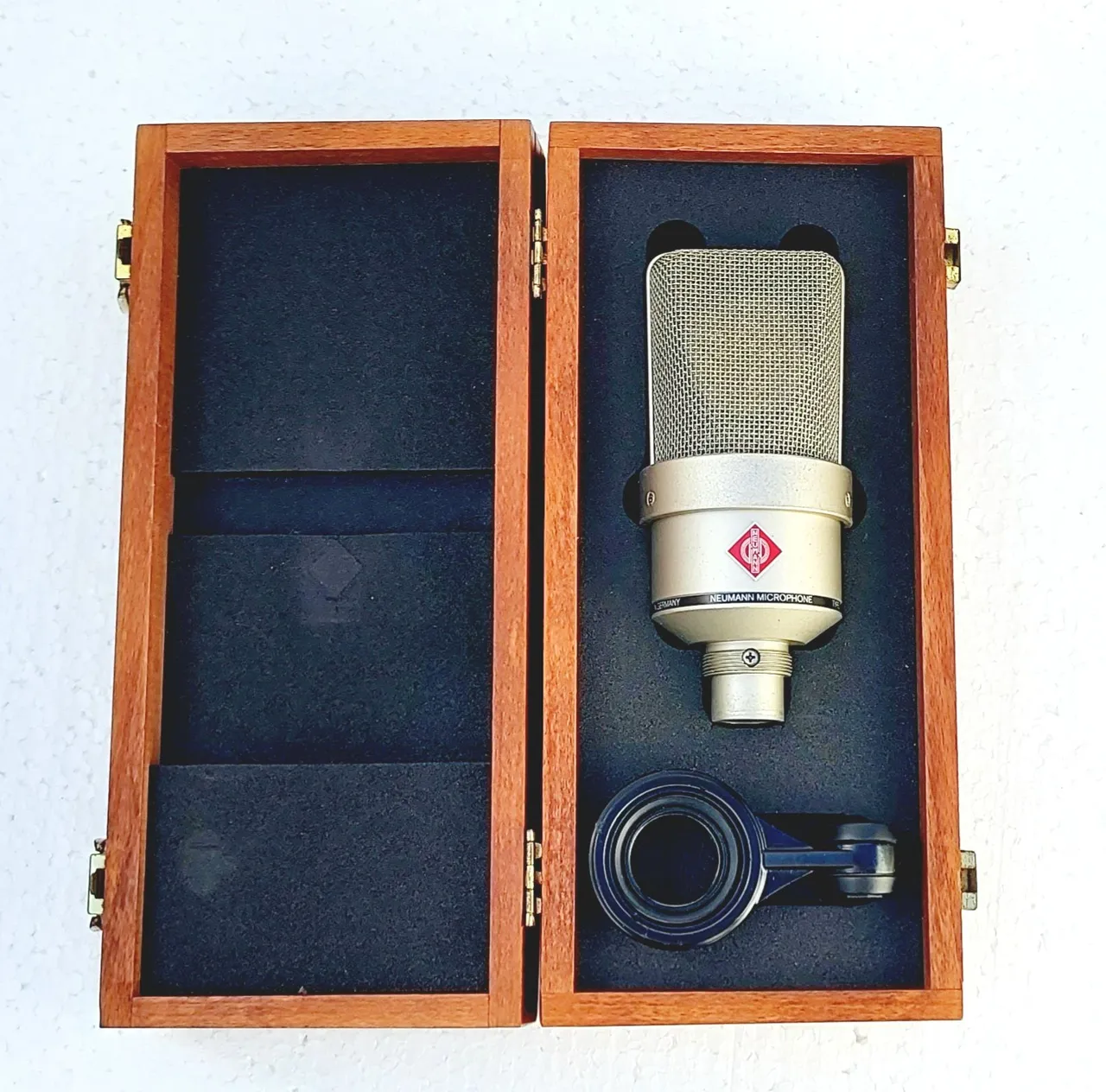 Microfone Prfissional Neumann TLM 103 Vintage Condensador Estudio