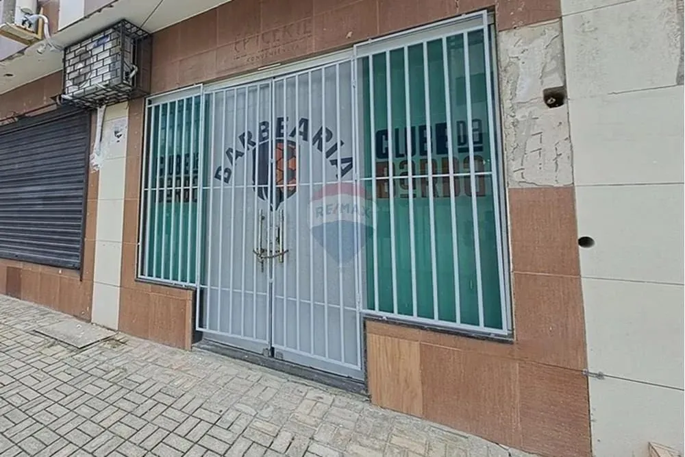 Invista no Sucesso do Seu Negócio! Alugue Ótima Loja 3 com 40 m² no Coração do Cabo Branco