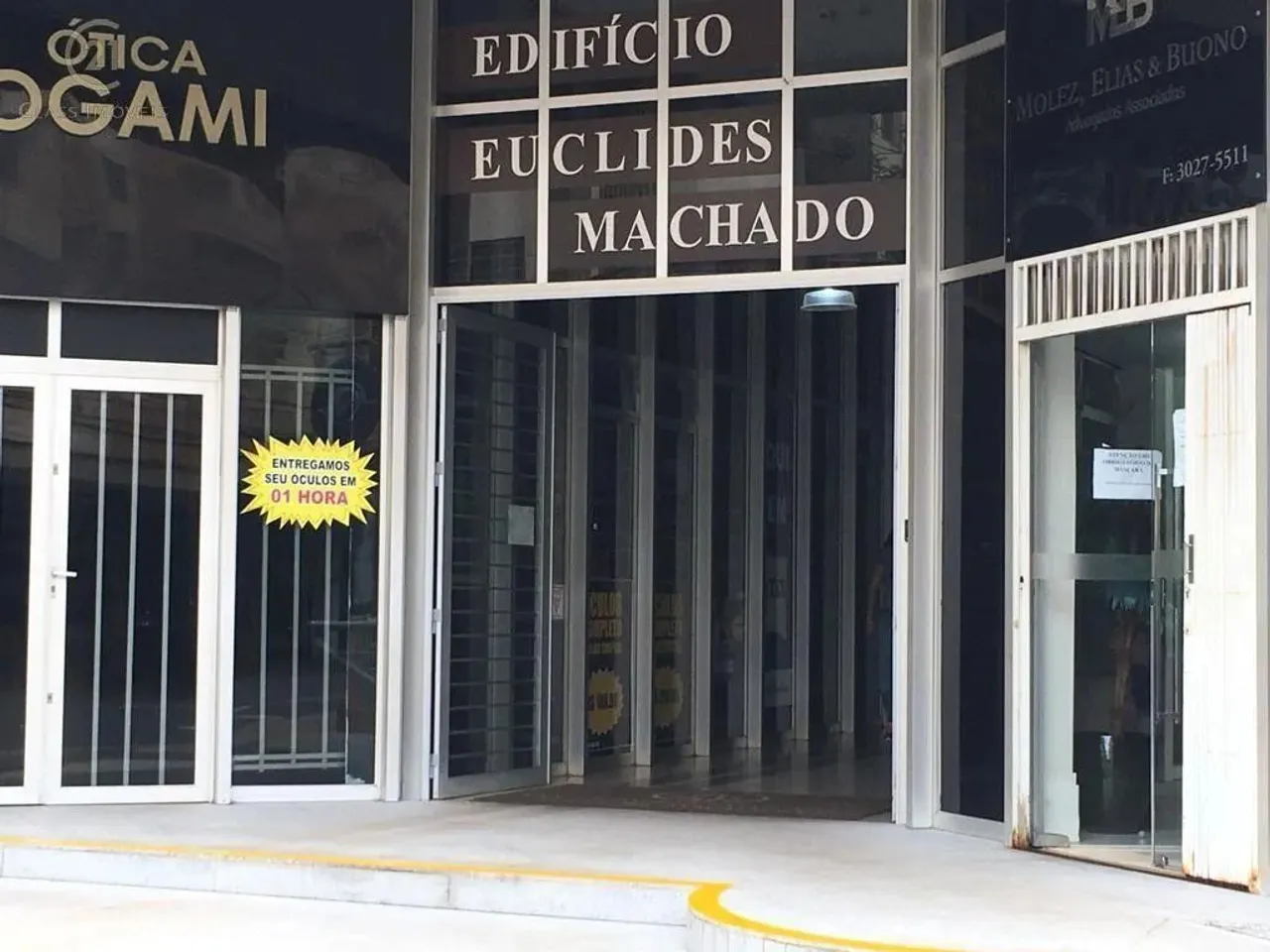 Sala para alugar em Londrina, Centro, com 200 m², Edifício Euclides Machado