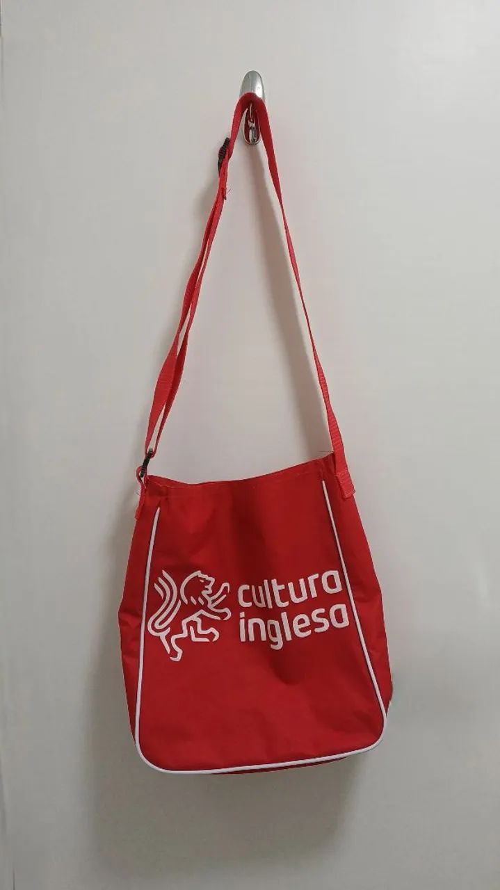 Bolsa de ombro sacola ecobag vermelha Cultura Inglesa - Foto 3
