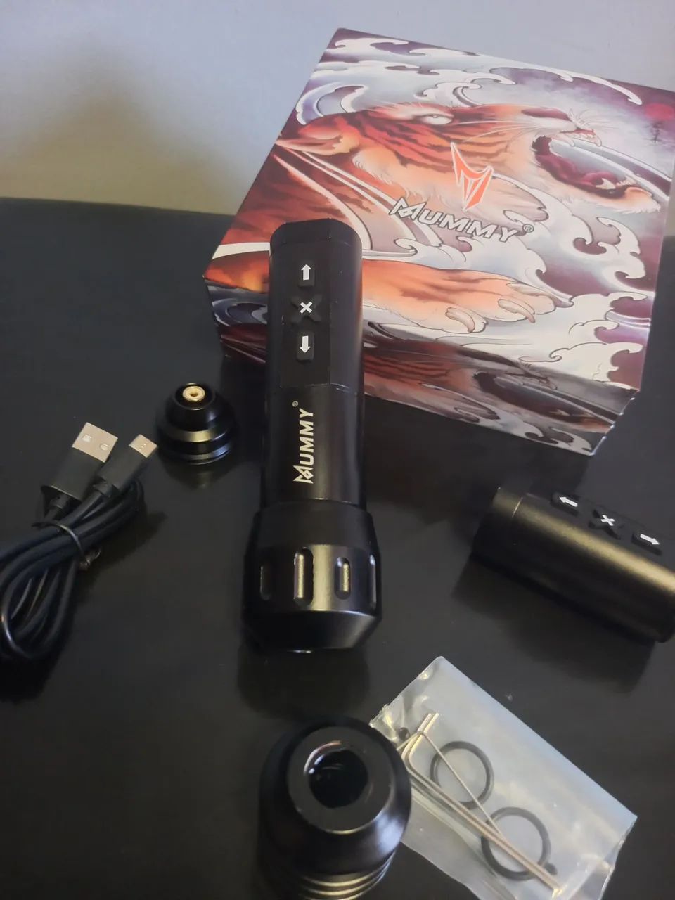 MÁQUINA PEN TATTOO -  MUMMY B2 COM DUAS BATERIAS. - Foto 2