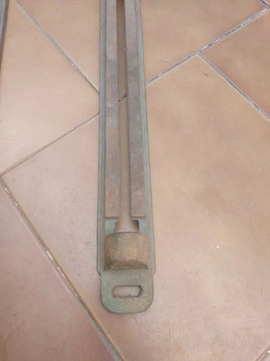 TRILHO PARA MOTORES ELÉTRICOS Em ferro fundido - Foto 2