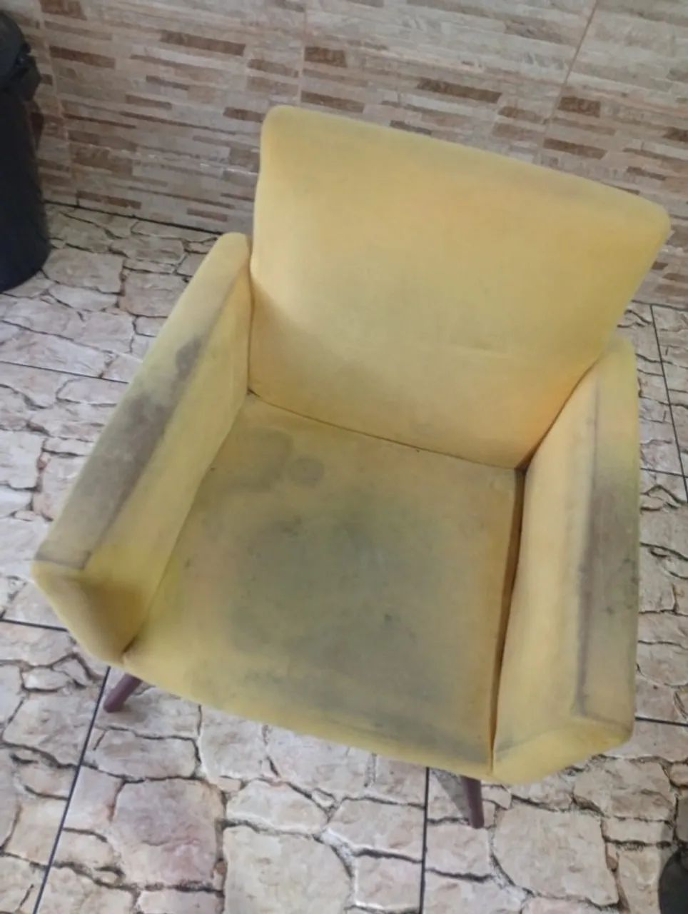 Limpeza Higienização e Impermeabilização de Estofados Residencial e Automotivos - Foto 3