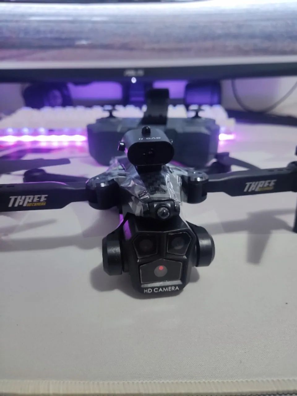 K10/E88 MAX Drone Fibra de Carbono  Três Câmera