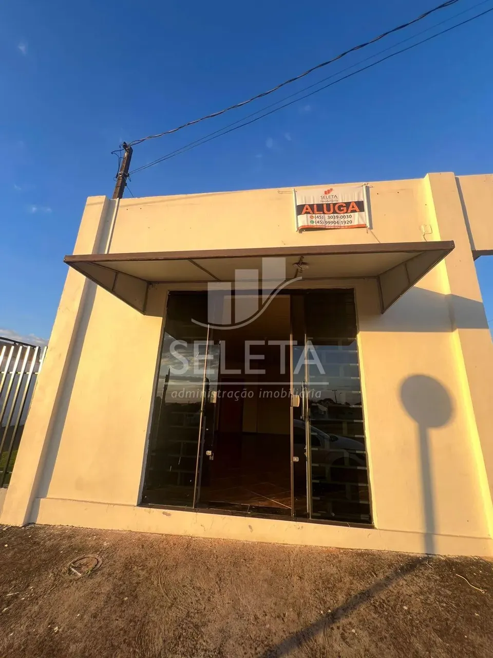 SALA COMERCIAL COM 50m PARA LOCAÇÃO NO CASCAVEL VELHO, CASCAVEL - PR