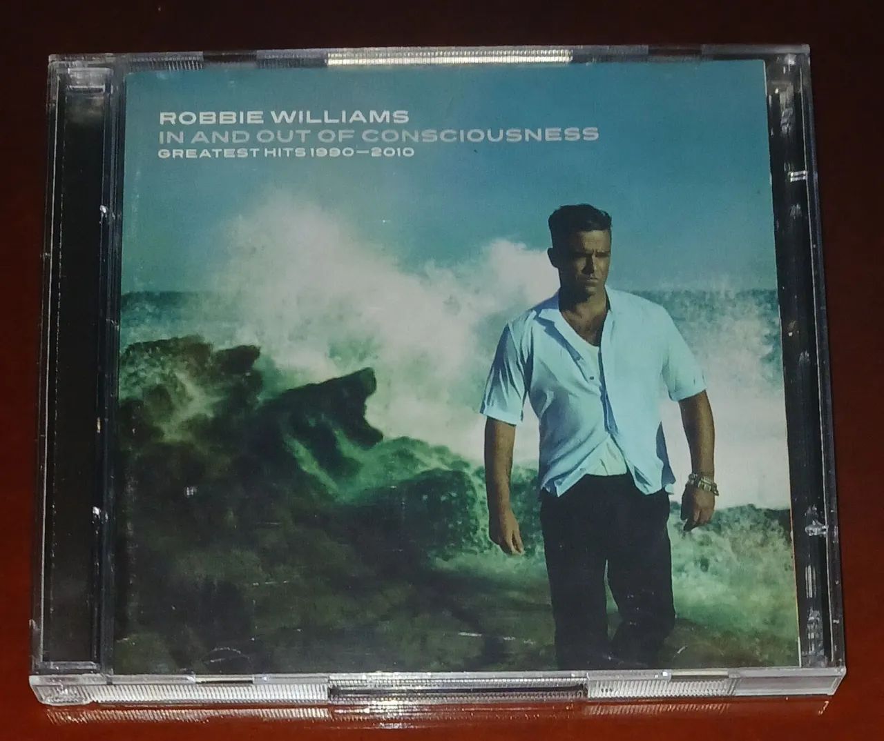 *PROMOÇÃO ATÉ 31/10* Cds Robbie Williams (Lote 1 Cd Duplo + 2 Cds Simples) - Foto 2