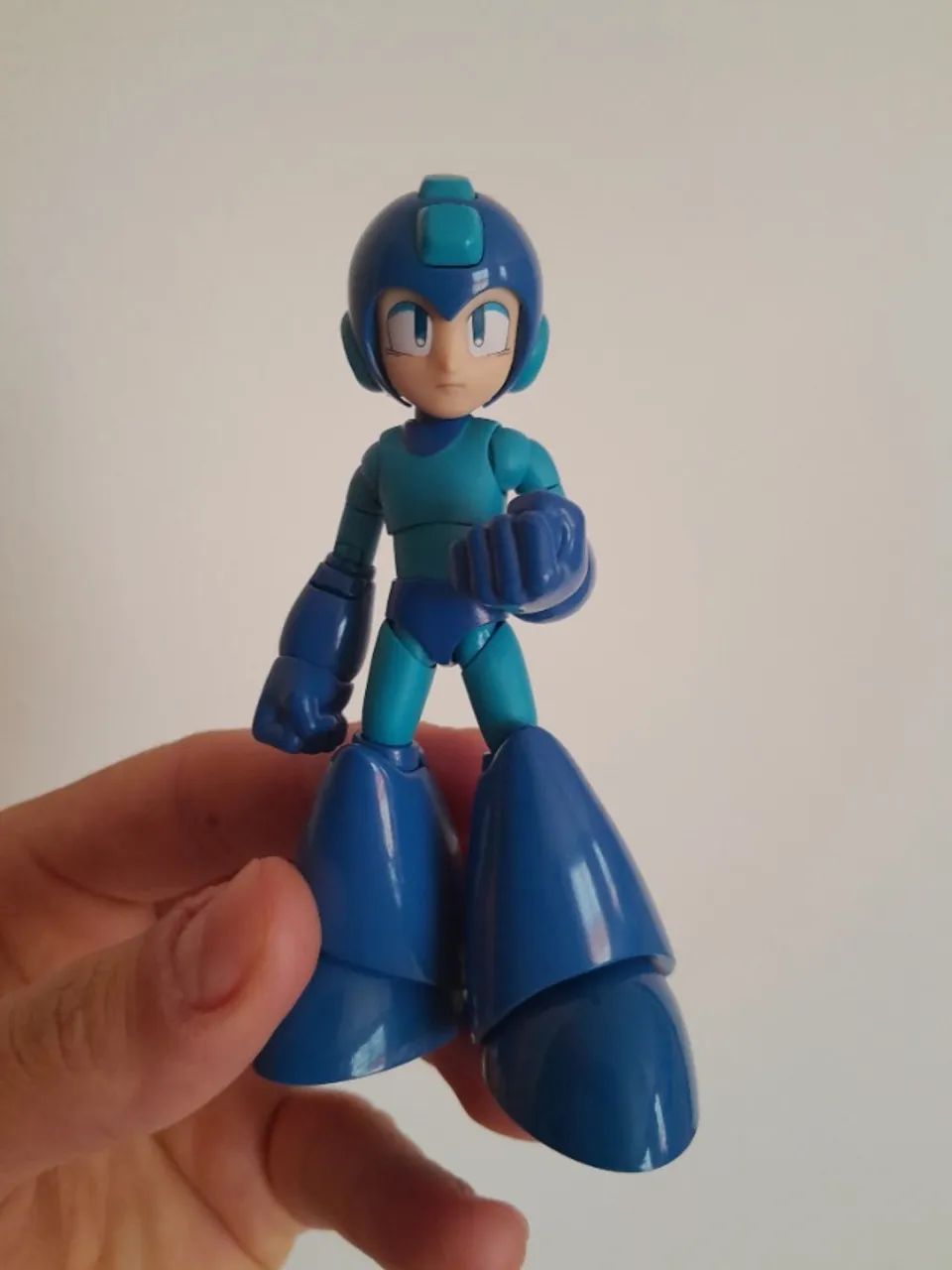 Threezero rockman megaman boneco