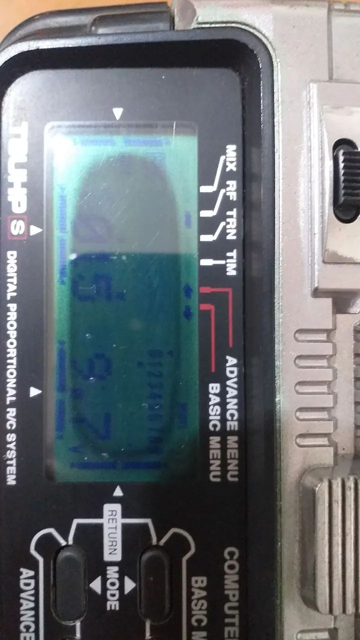 Rádio Futaba T8UHP. - Foto 3