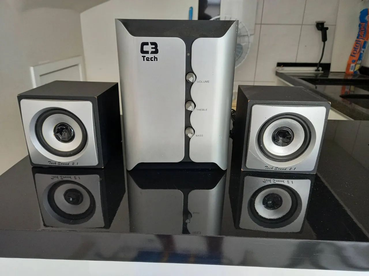  microsister tech som 