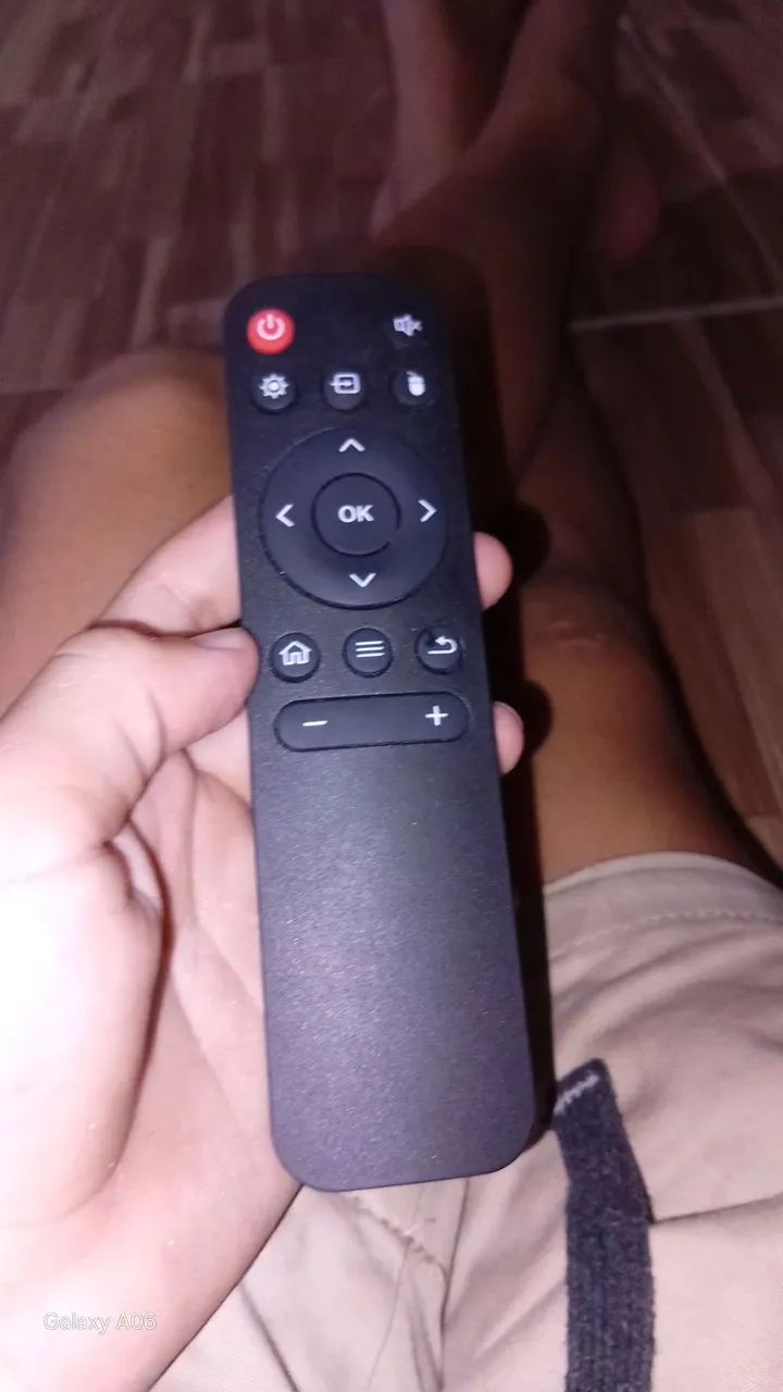Projetor novo com dois dias de uso - Foto 4