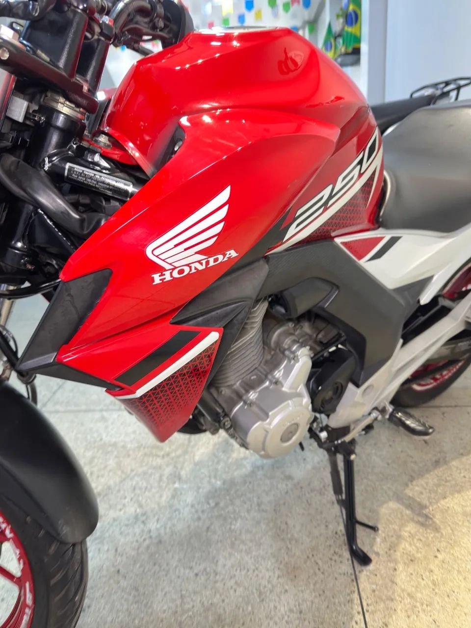 CB 250 TWISTER ABS/FLEXONE - Foto 4