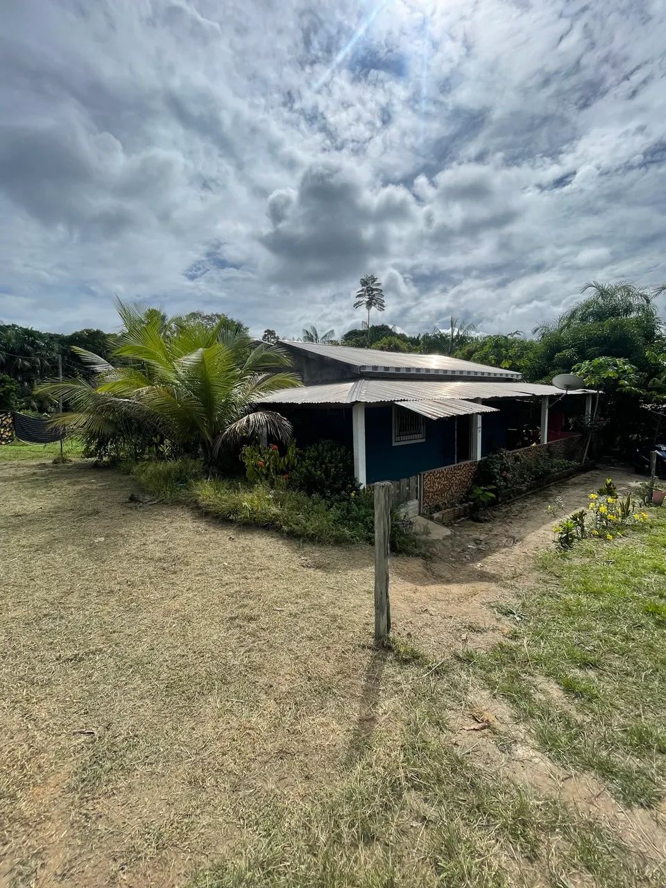 Vendo casa na estrada da agrovila 