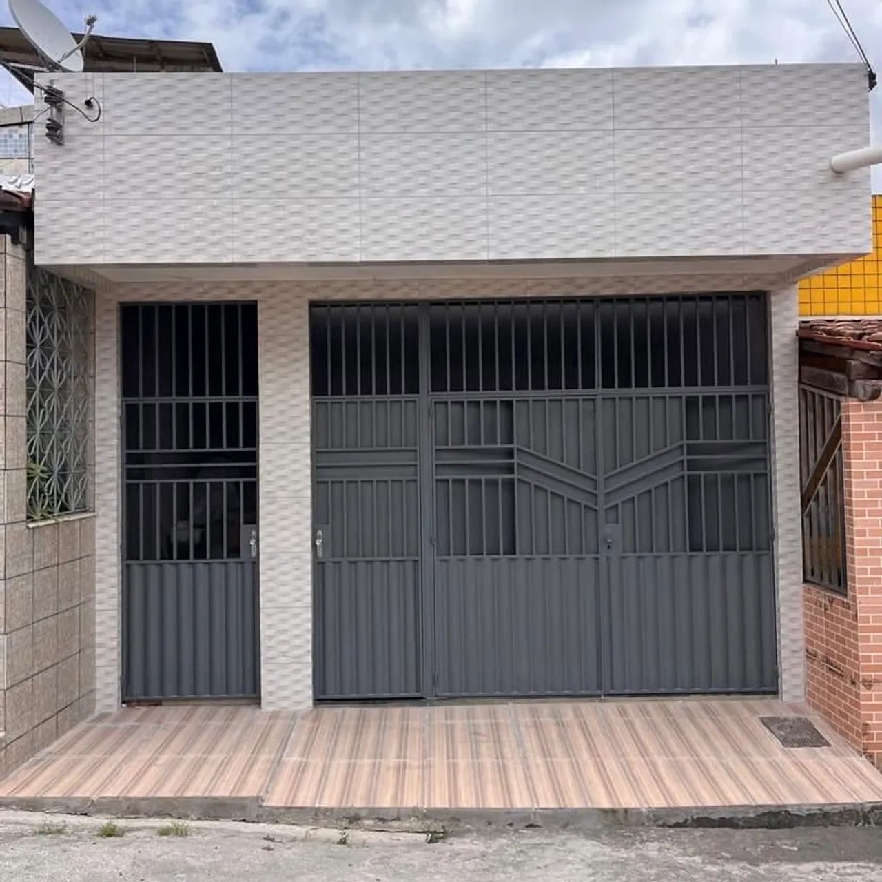 Casa na vila moco perto de tudo 