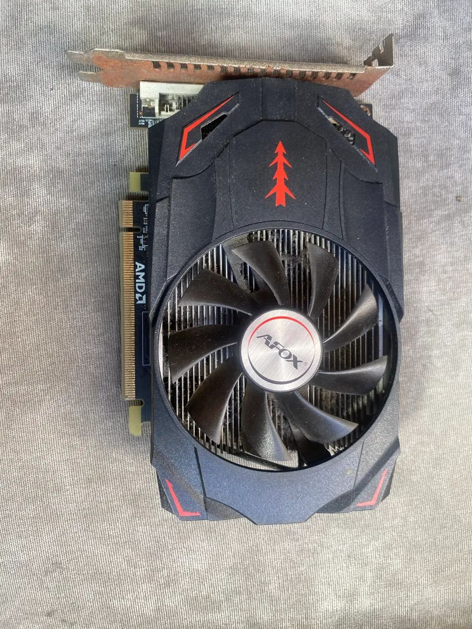 Placa de Vídeo AFOX Radeon RX 550 - USADA - Foto 2