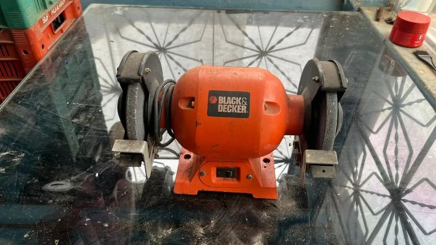 Motor Esmeril Black & Decker