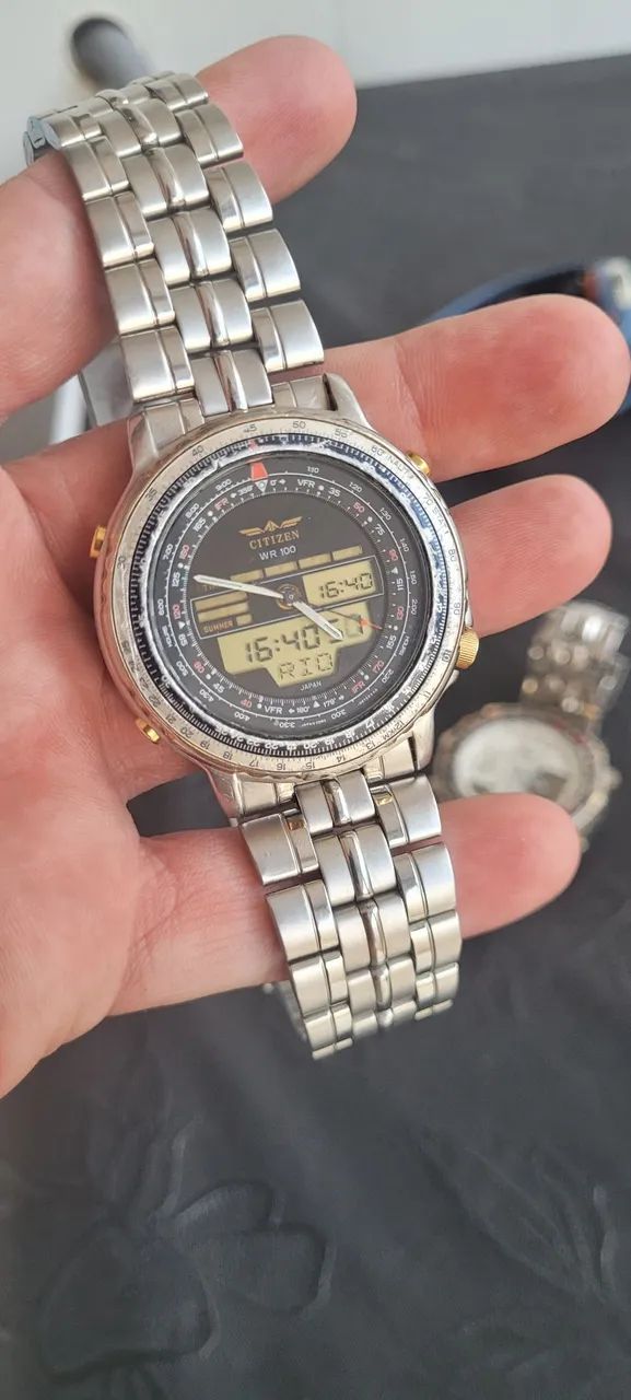 CITIZEN NEW WINGMAN  - Foto 3