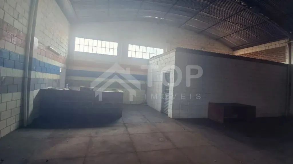 Excelente barracão na região central da cidade - Foto 3