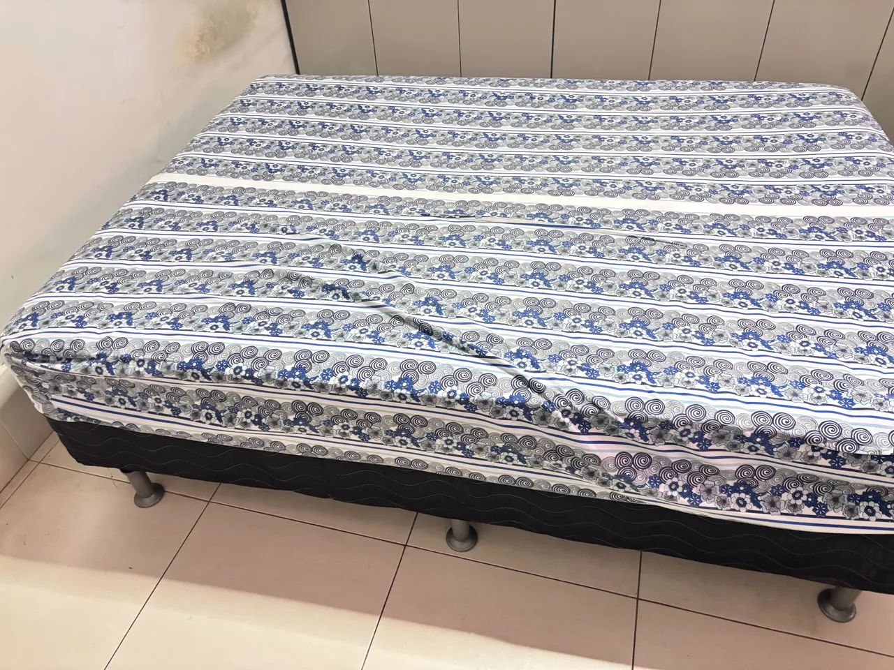 Cama Box Casal (Base) - Usada, Boa Conservação - Foto 3