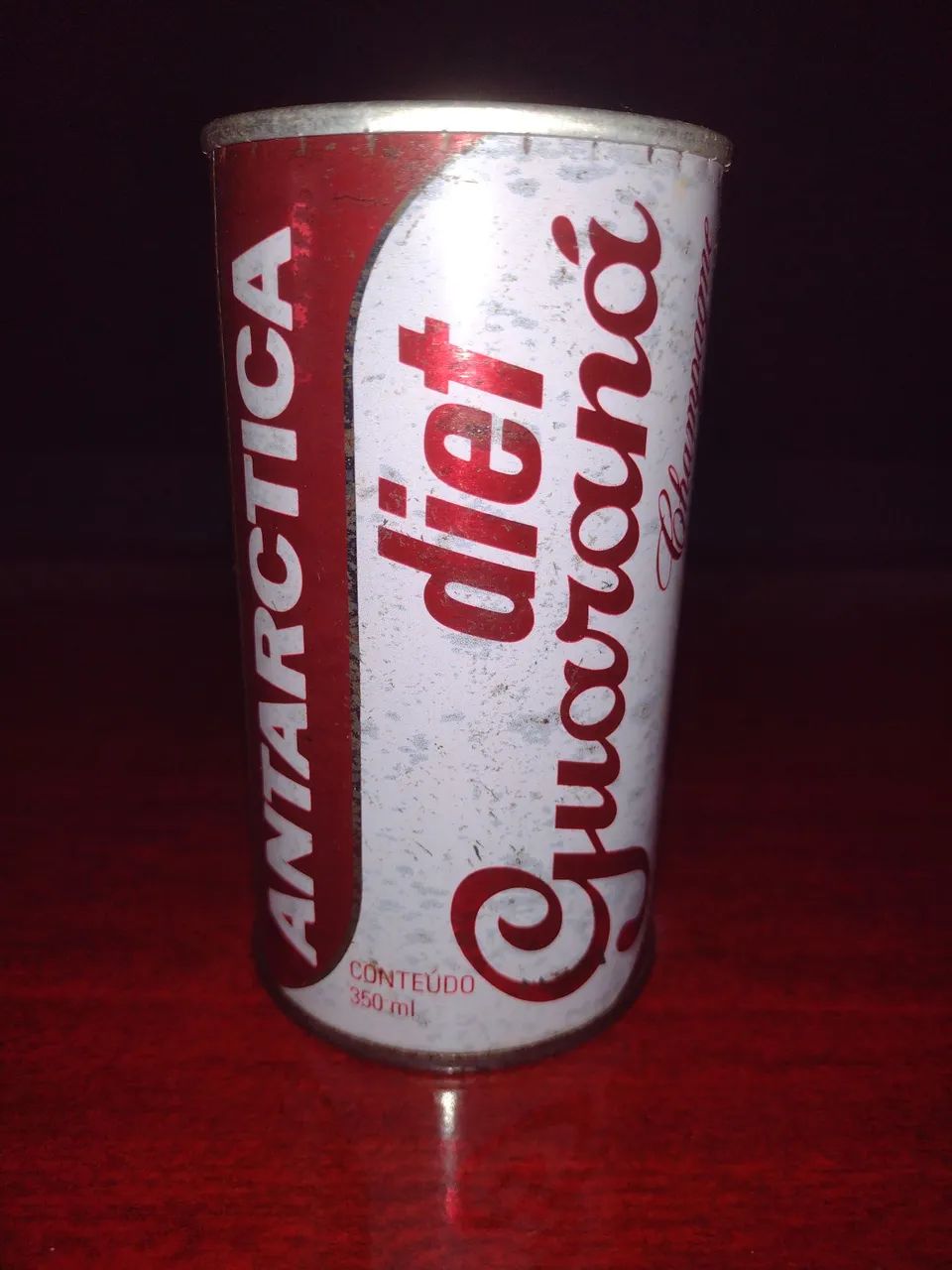 Latas de refrigerantes antigos 