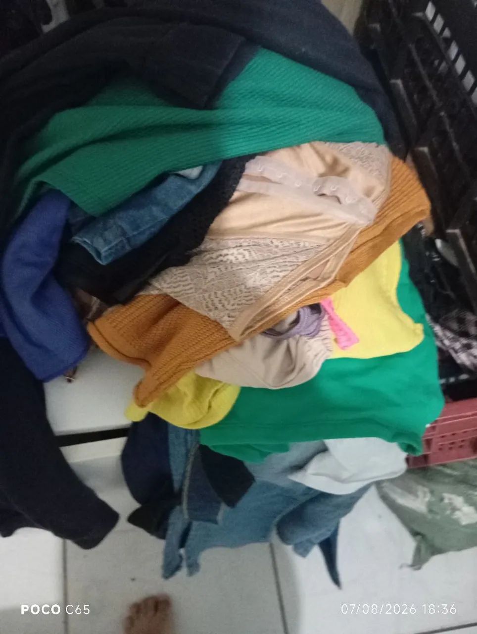 Roupa para bazar - Foto 3