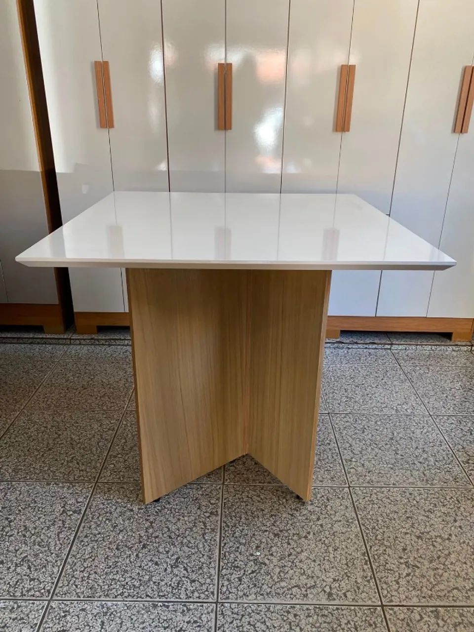Mesa de Jantar MDF, 4 Cadeiras Estofadas Nova, Entrego  - Foto 4