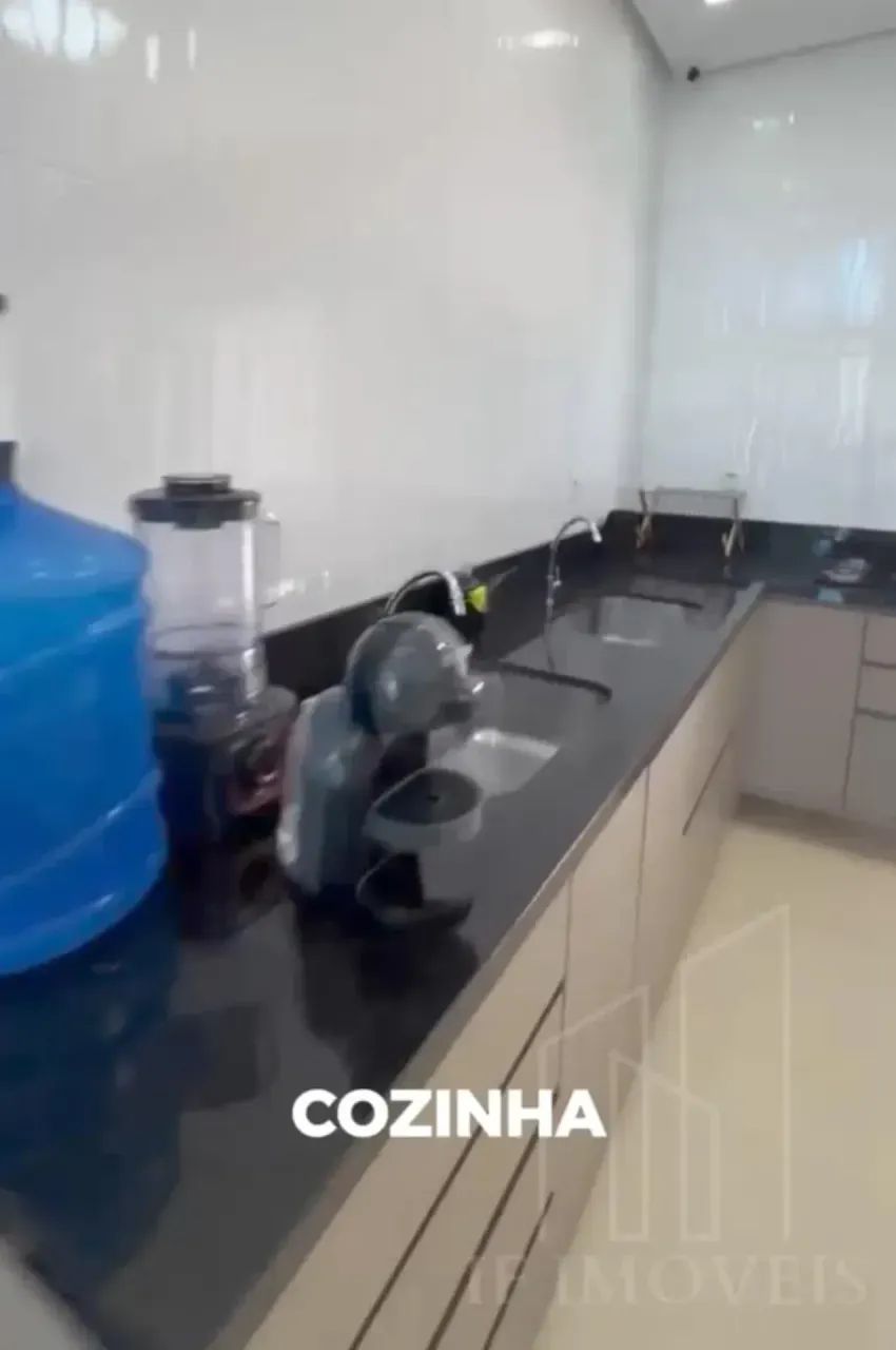 Centro / Prédio Comercial / 9 8 2 2 3 8 9 7 3 - Foto 2