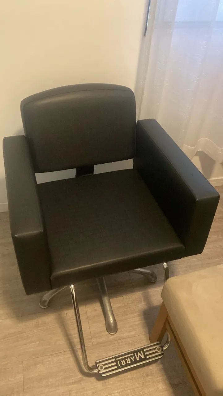 Cadeira Salão de Beleza /Barbearia 
