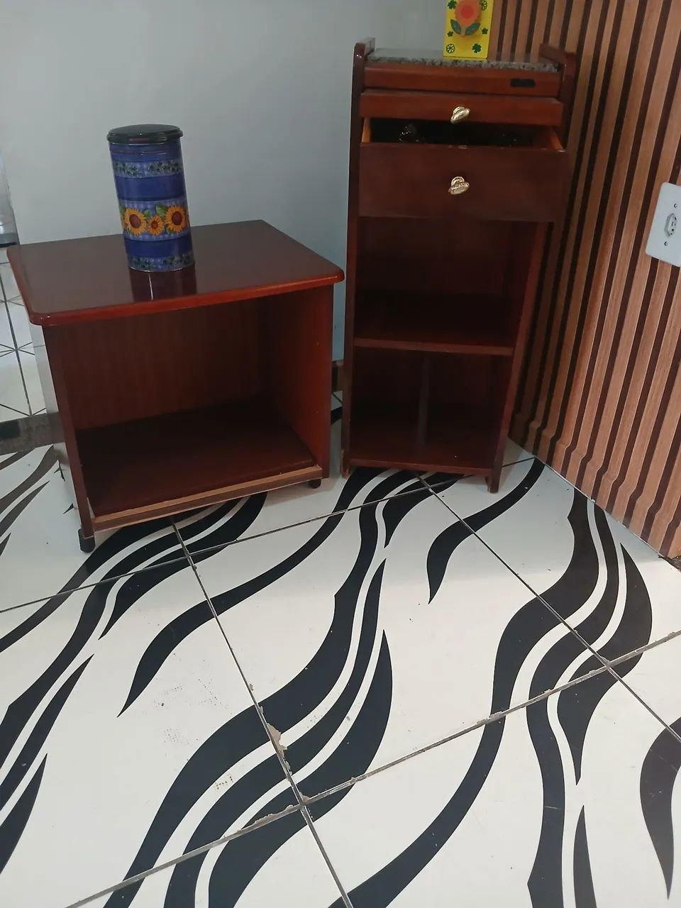 Jogo de mesas Multiuso  para seu Escritório; Salas ou Quarto - Foto 3