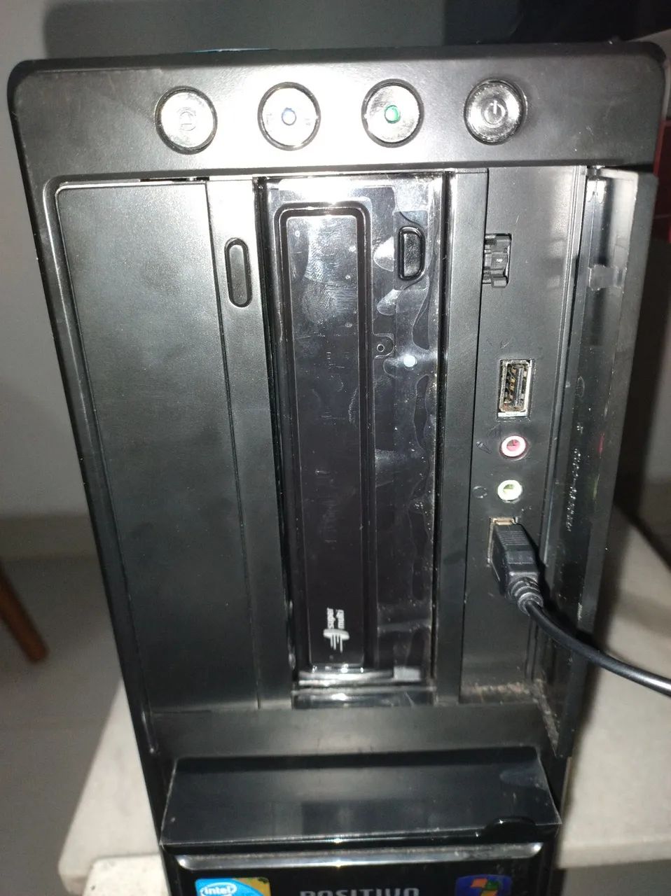 PC com GeForce, i7, 8GB e HD500GB