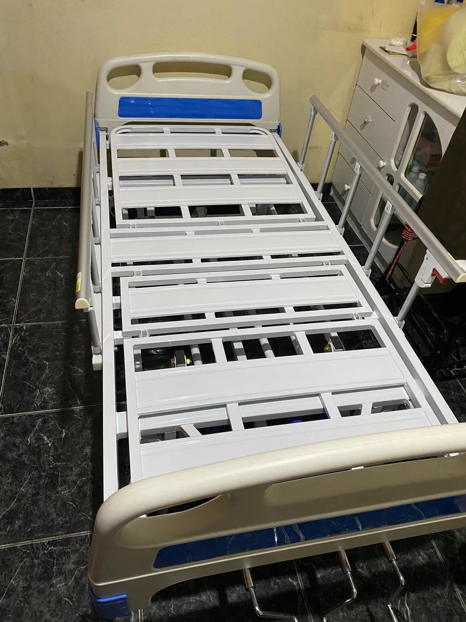 Vende-se cama hospitalar Manual  - Foto 2
