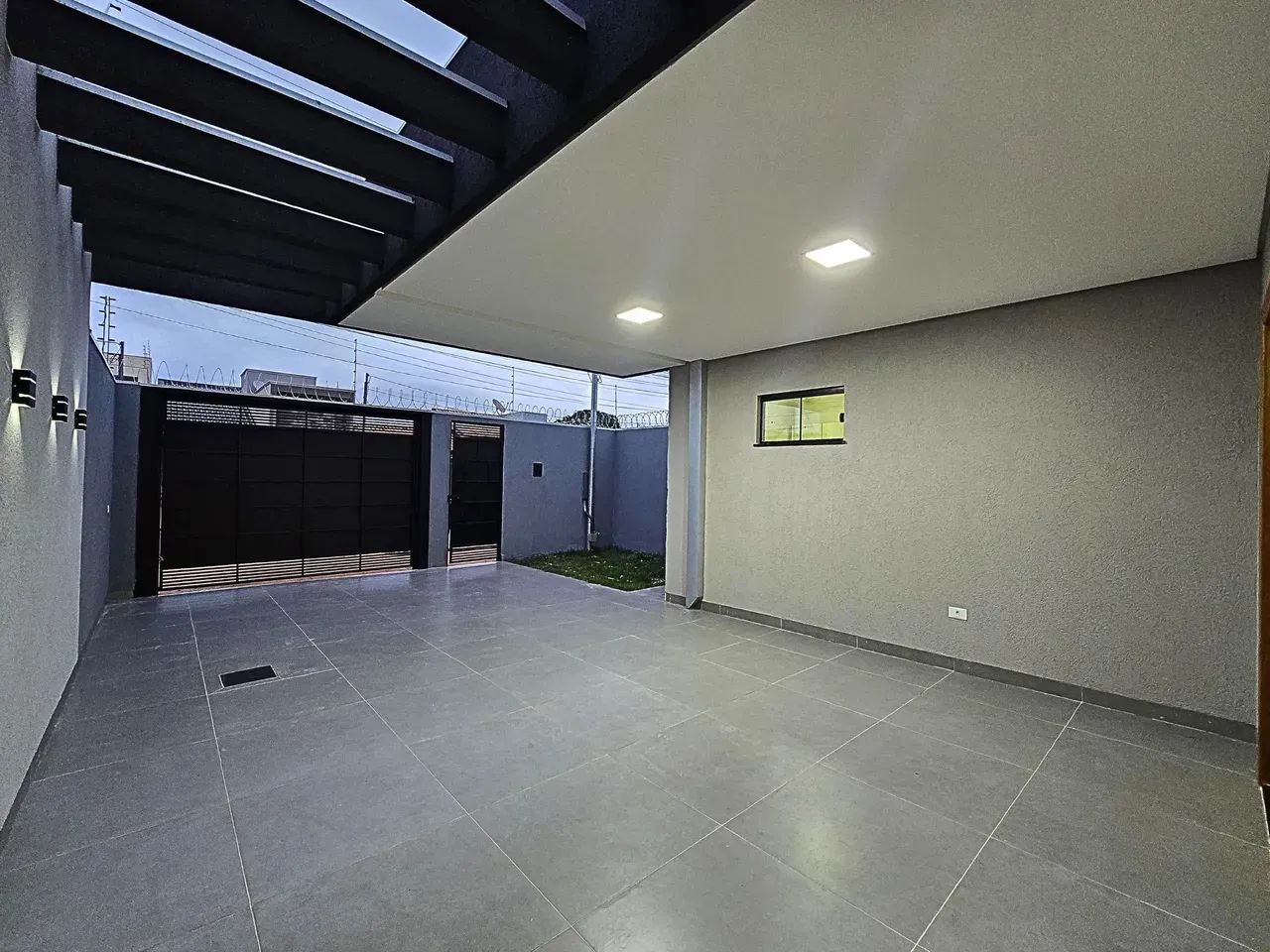 Lindo Imóvel com 3 Suítes e piscina no Rita Vieira I - Foto 5