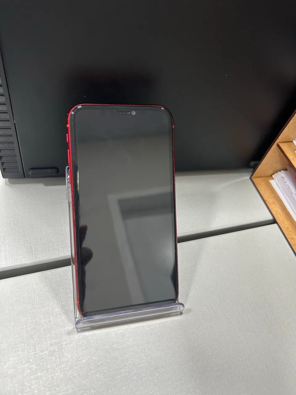 iPhone 11 256gb Valor R$ 900. - Celulares e Smartphones