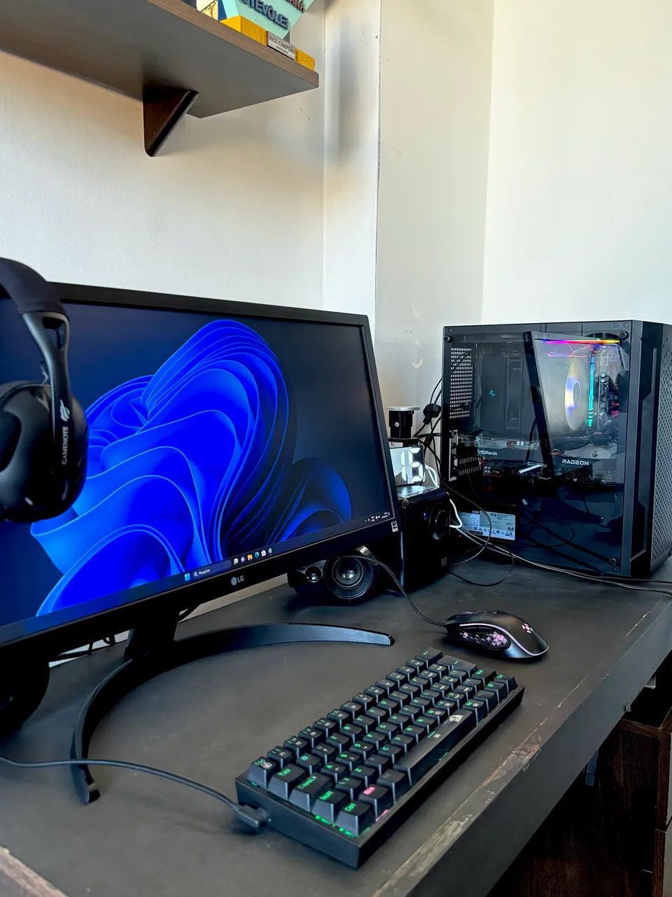 PC Gamer i9 + RX 6600