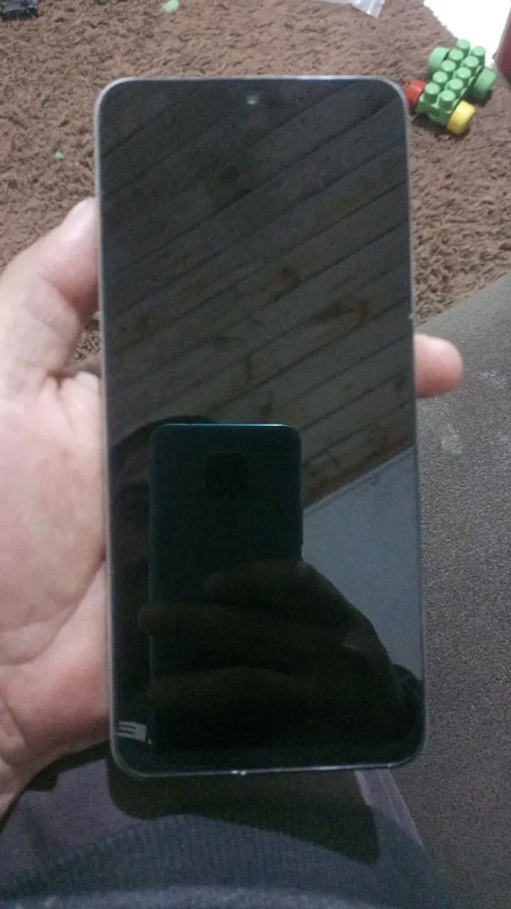  Celular 