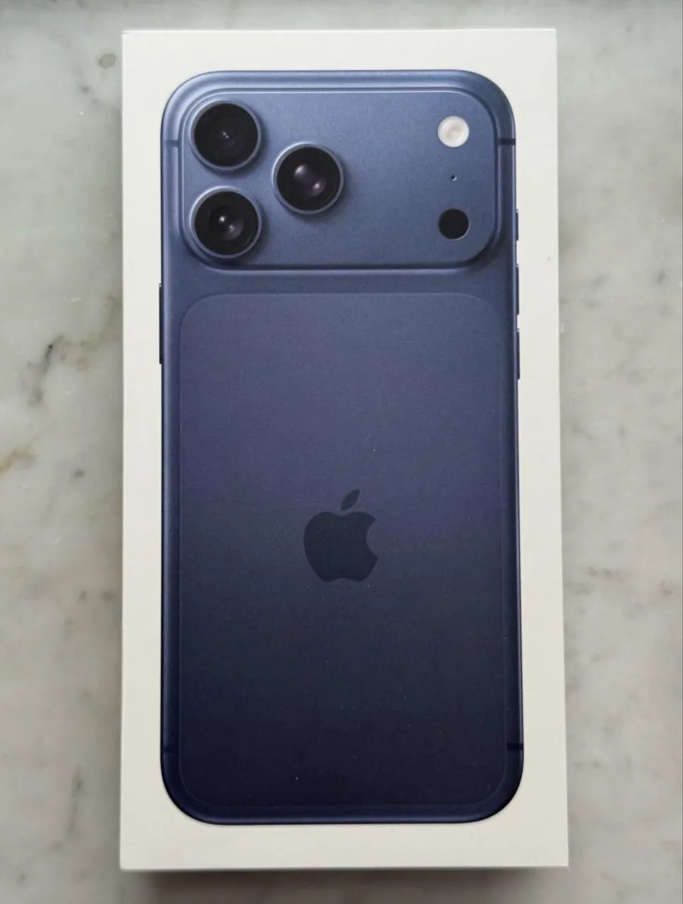 iPhone 17ProMax 256 Azul - Lacrado 