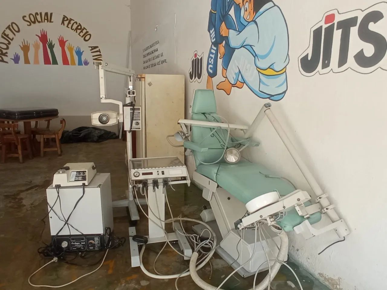 Equipamento de dentista completo
