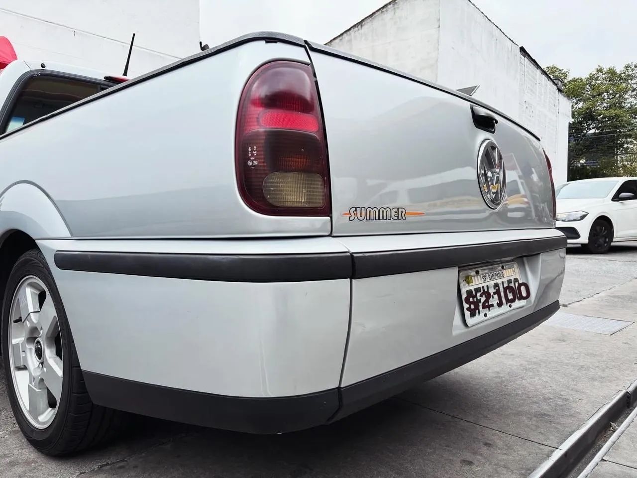 Volkswagen Saveiro CL/ Summer 1.8 MI E 1.8 (álcool) 2002
