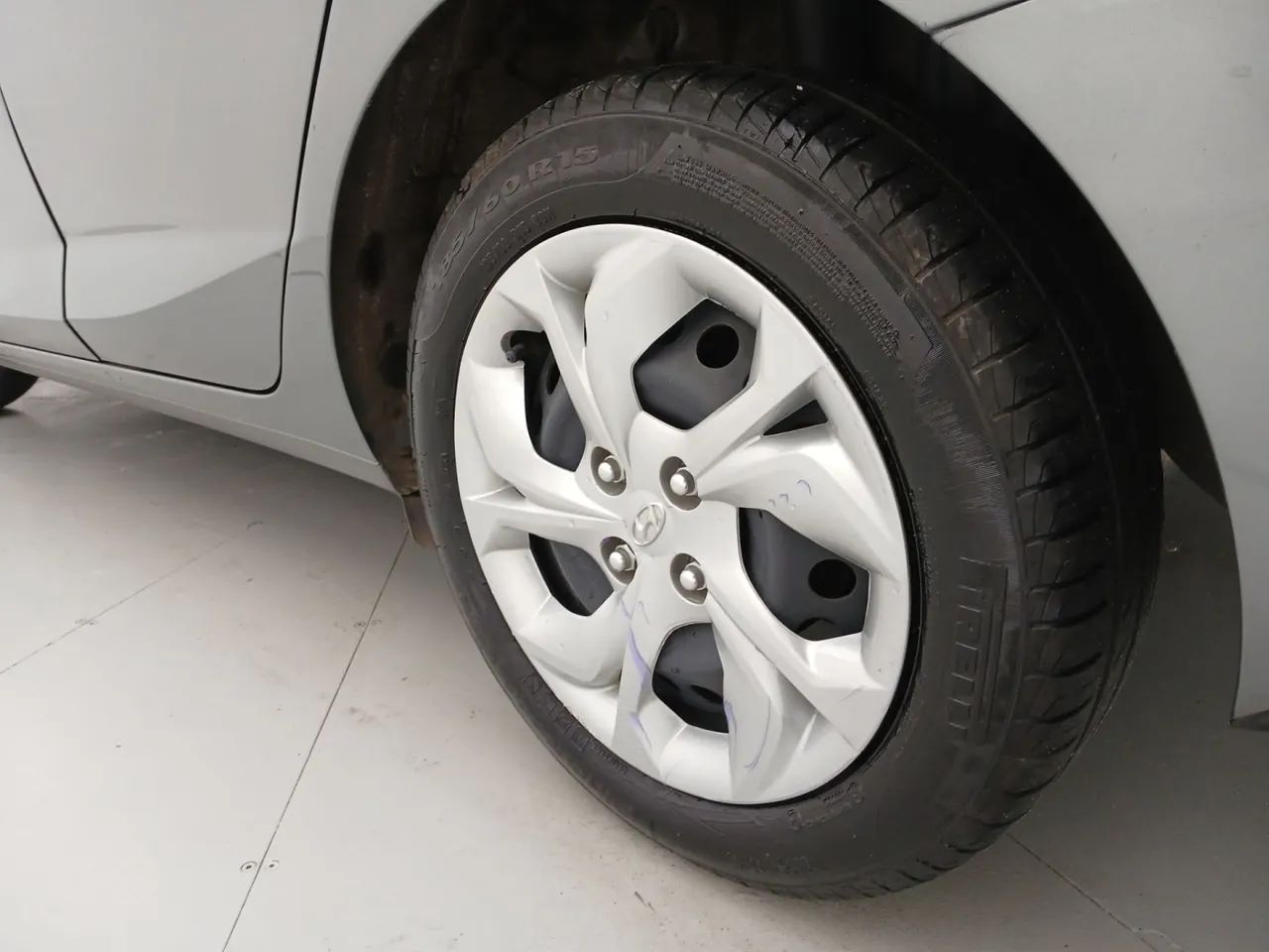 Hyundai HB20S Comfort 1.0 Flex 12V Mec., foto 12 de 18