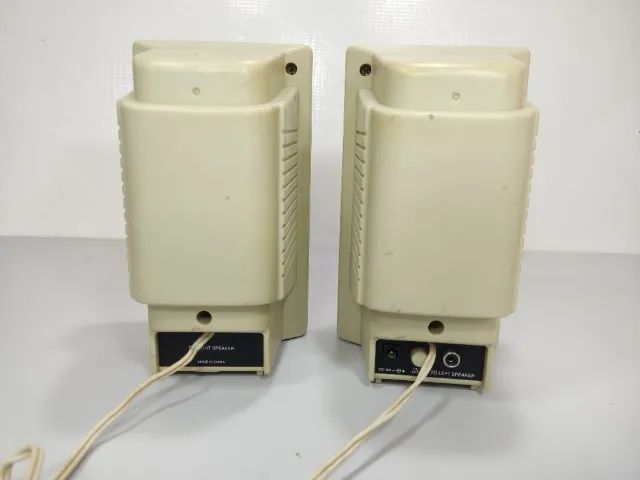 Par De Caixas Som Creative Cs120 Retro Pc Vintage Bdb Branco 127/220v (Usado) - Foto 4