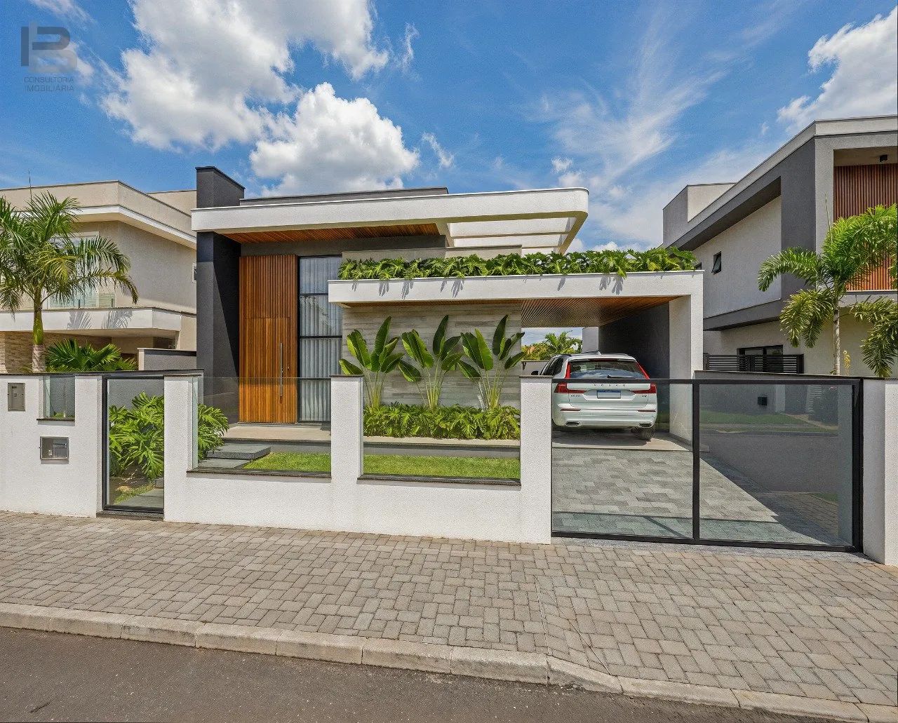 Casa em condomínio no Loteamento Novo Horizonte