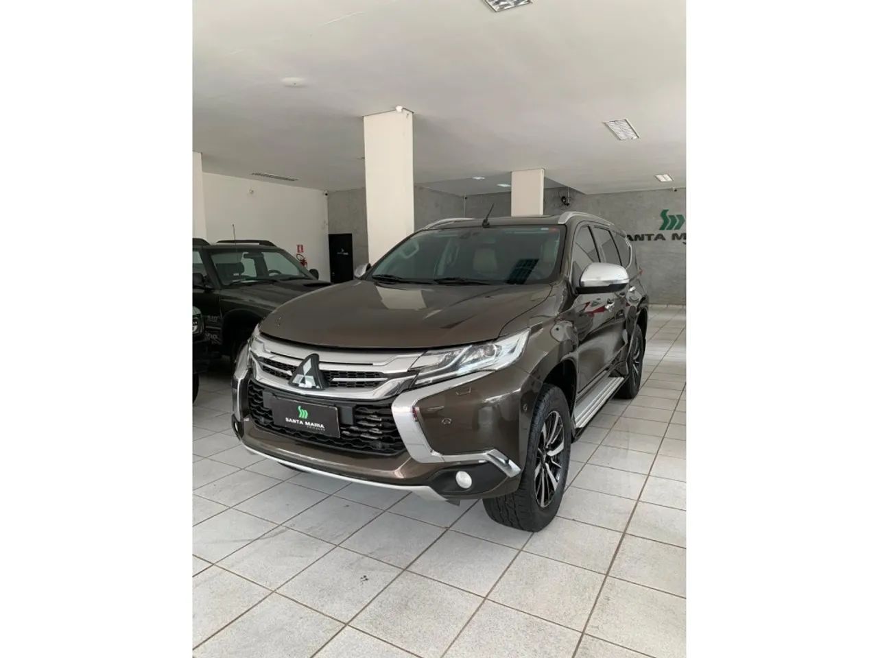 Mitsubishi Pajero 2020