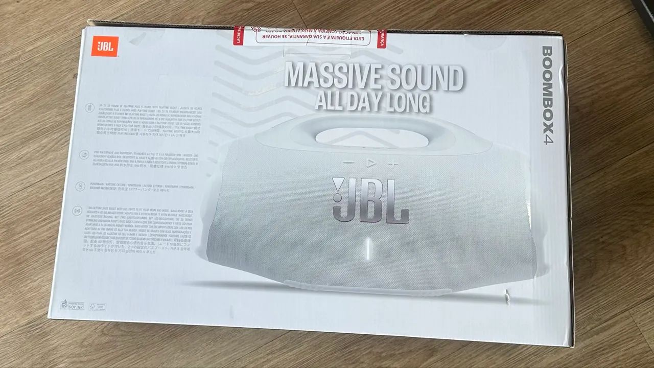 BOOMBOX 4