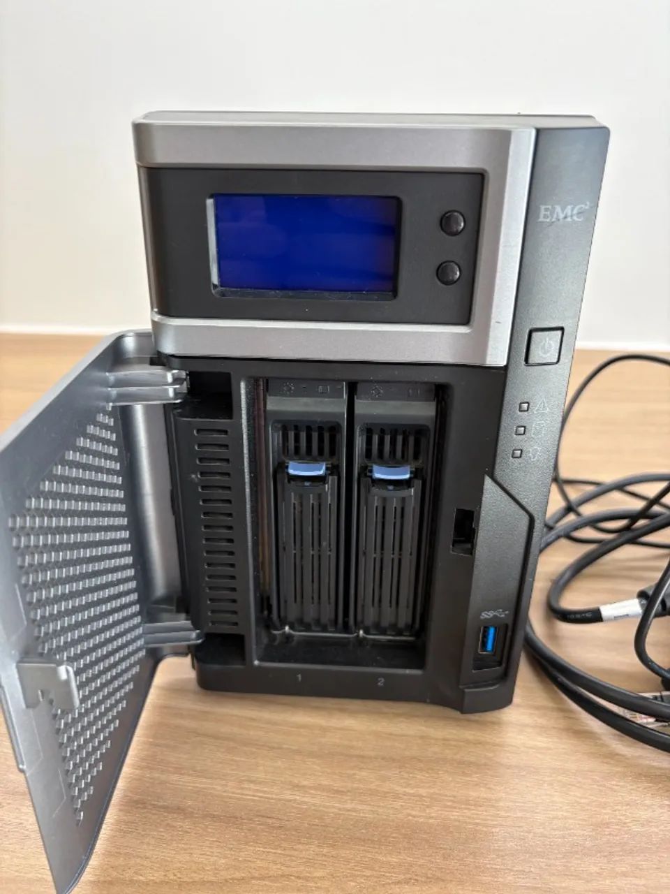 NAS/Storage Arquivos e Backup Emc2  - Foto 3