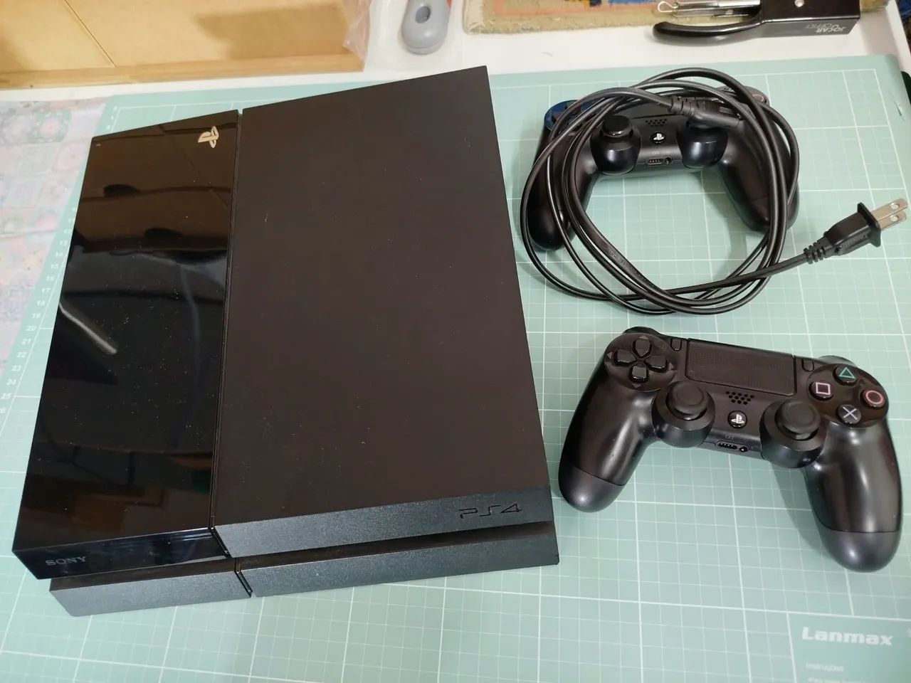 PS4 Fat