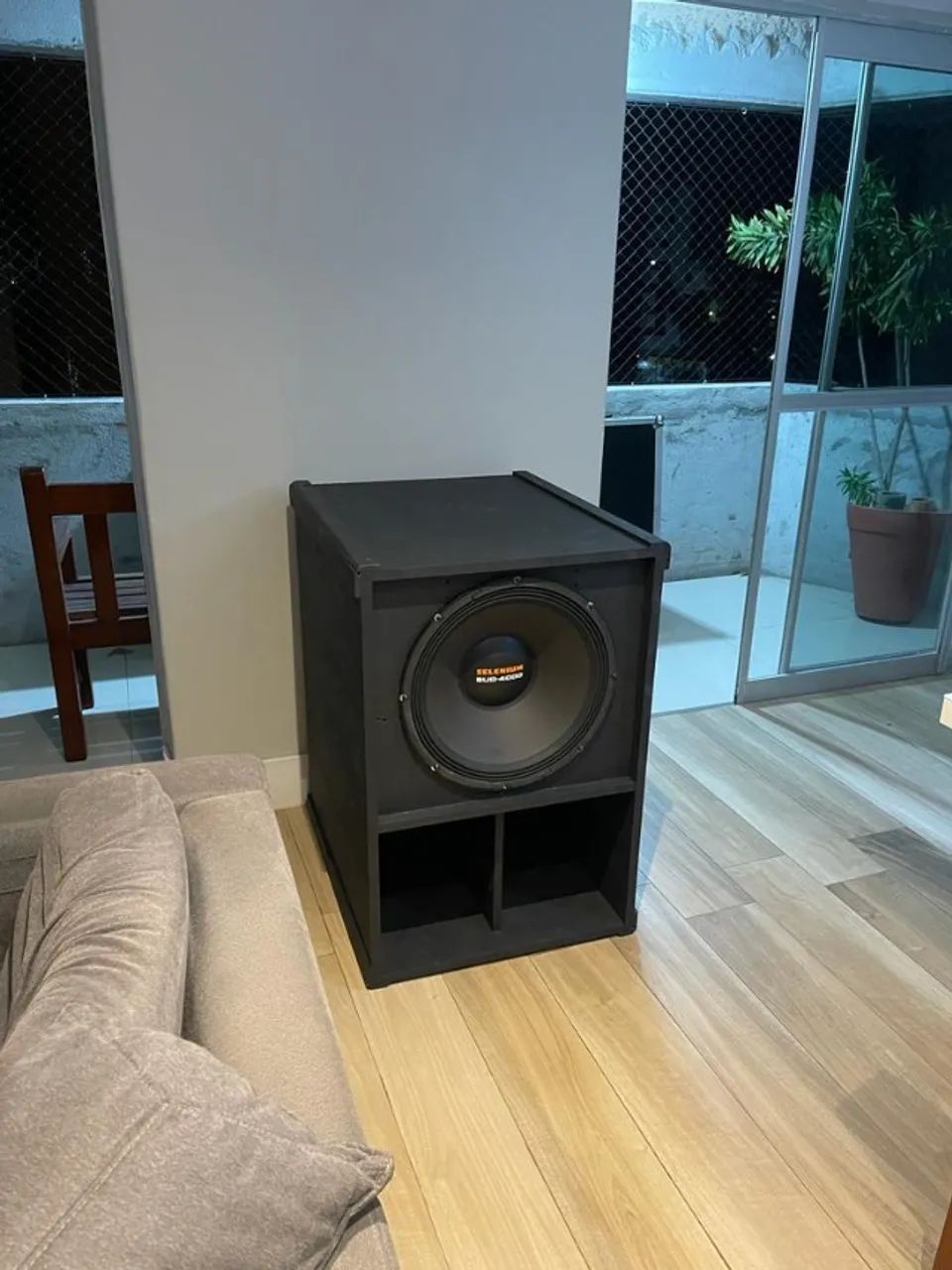 Caixa Subgrave Mini Scoop 18 polegadas - Foto 2