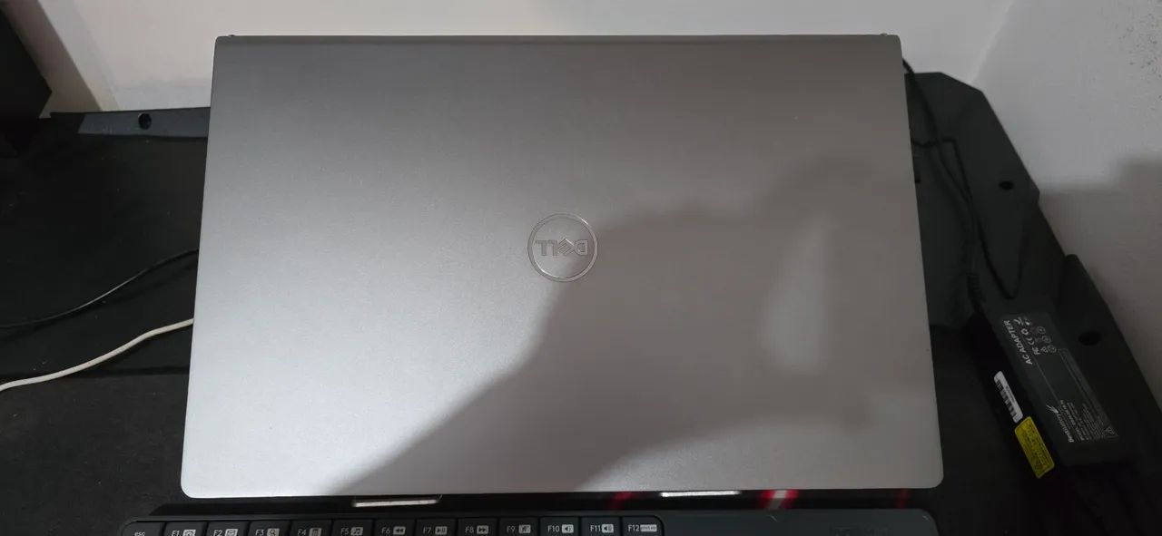  NOTEBOOK DELL VOSTRO 3520 + kit teclado e mouse sem fio da logitech mk235. - Foto 4