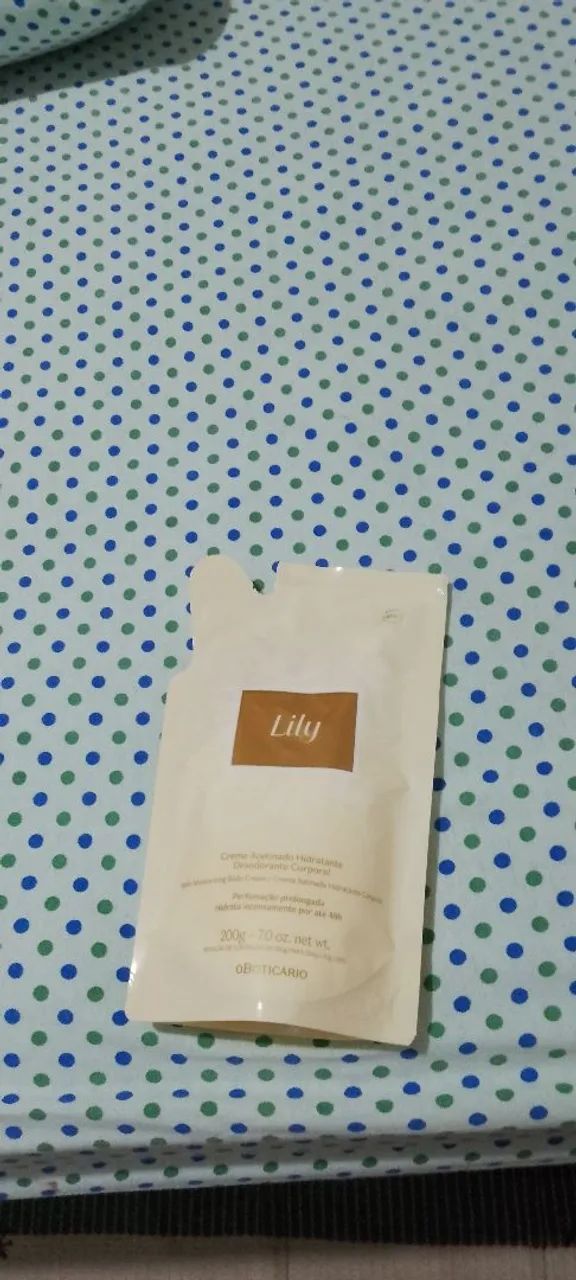 Creme corporal Lily novo