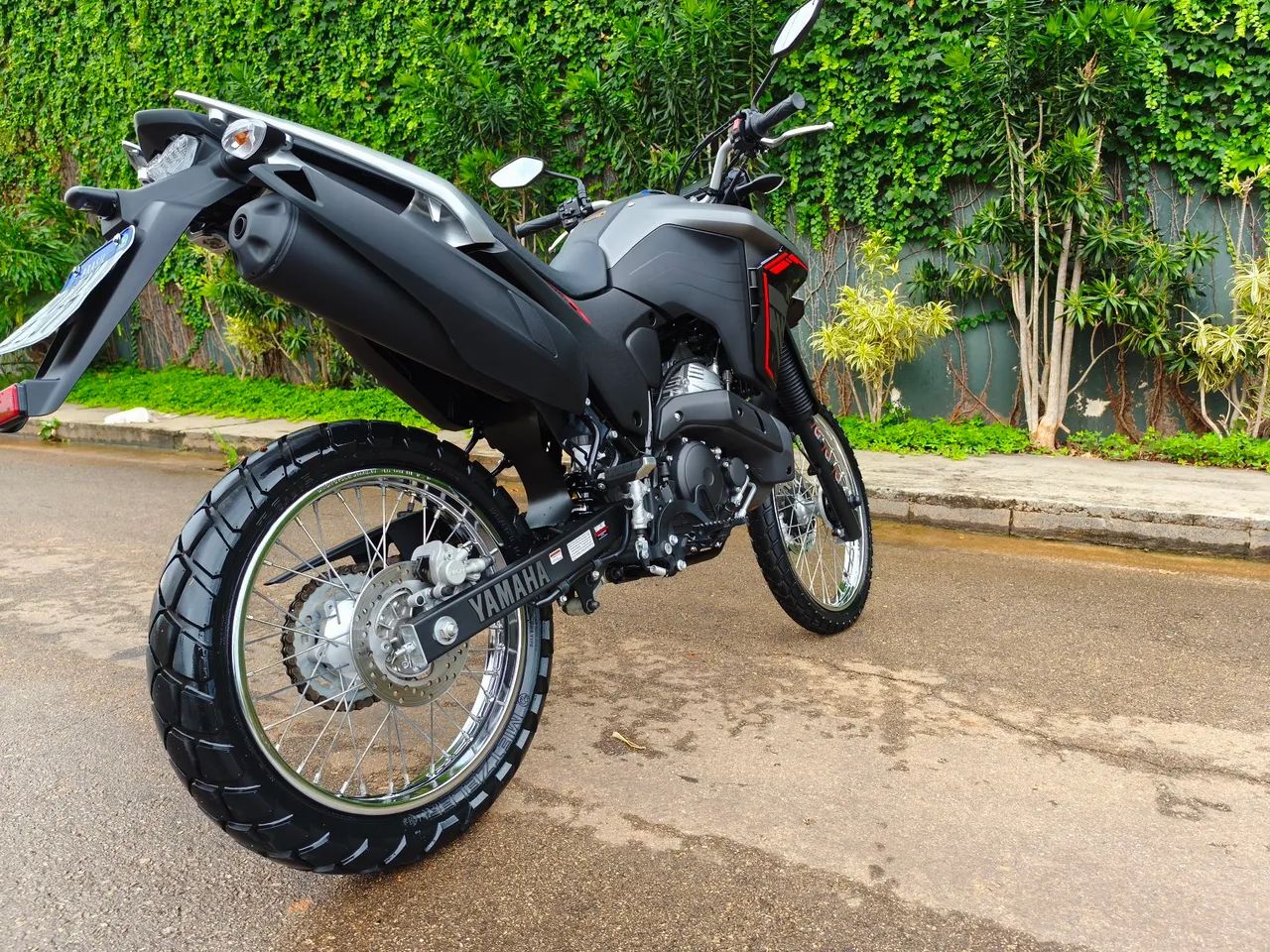 XTZ LANDER CONNECTED 250 cc - Foto 5